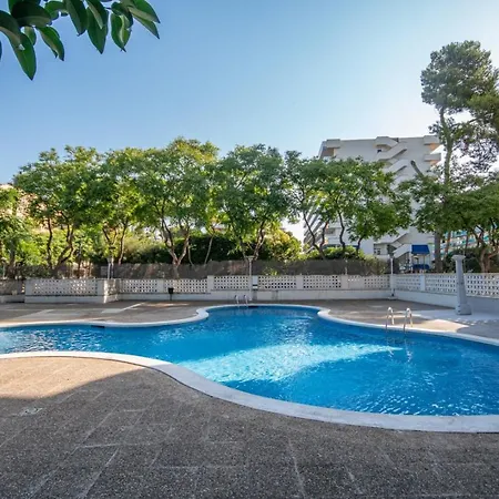 Intersalou Arquus Deluxe Apartment *